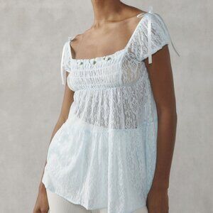 KIMCHI BLUE LACE TOP